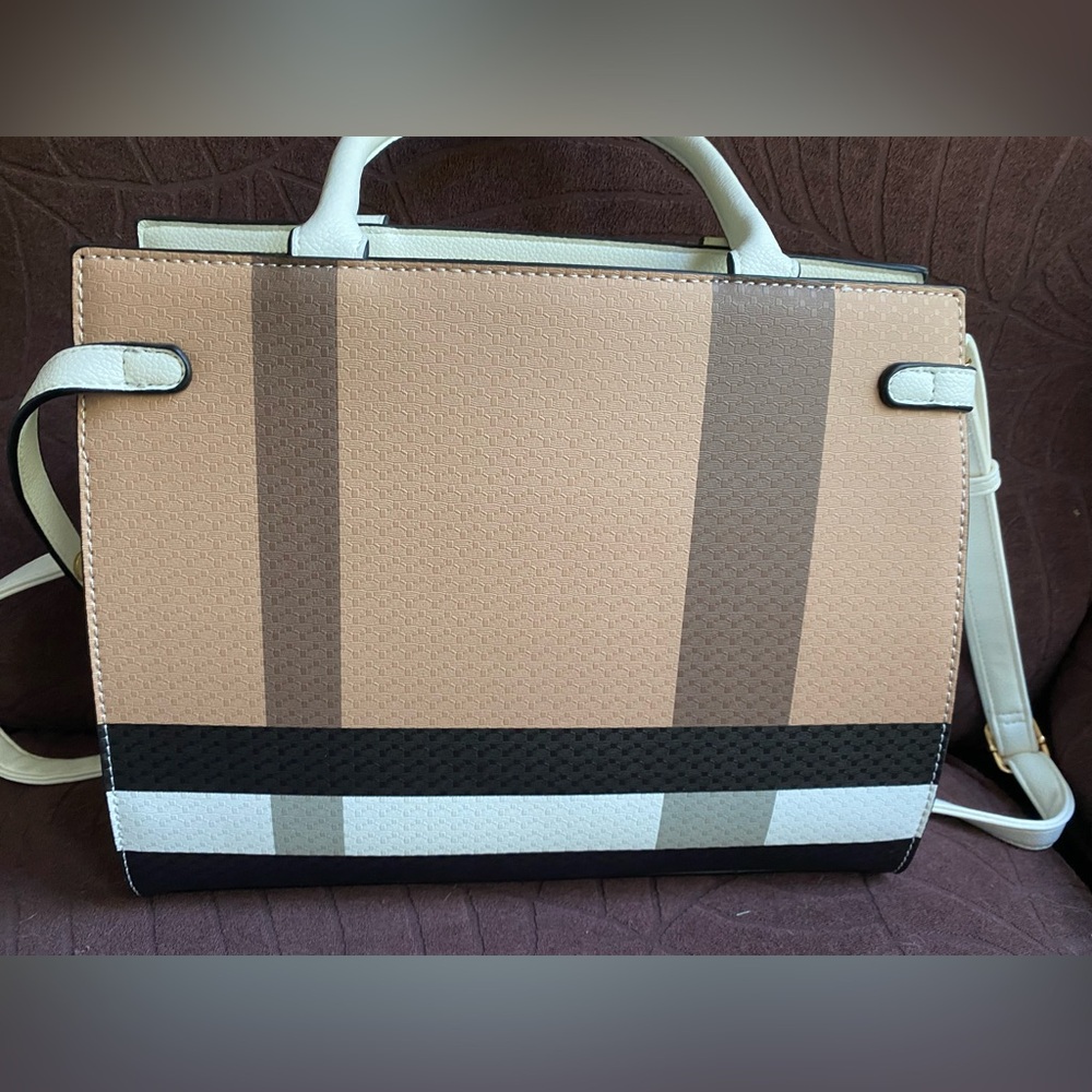 Handbag - Picture 3 of 3